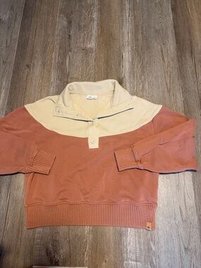 Tentree Colorblock Pullover Crop Sweatshirt Cream and Terracotta